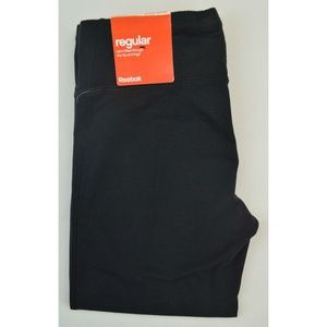 Reebok Womens Black FE Regular Fit Capri Pants